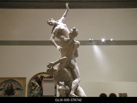 Statue The Rape of Sabine Women - Florence - Giambologna - 1582-stock-foto