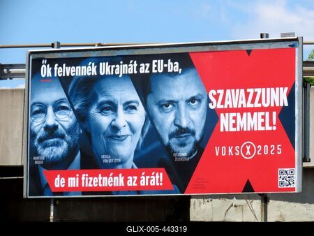 Hungarian government political poster against the accession of Ukraine to European Union - Budapest-stock-foto