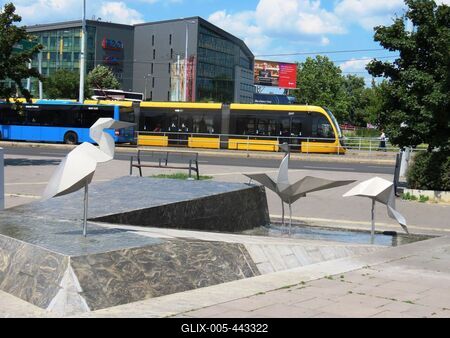 Budapest - Storks fountain on Üllői út-stock-foto