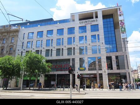 Courtyard Budapest City Center hotel-stock-foto
