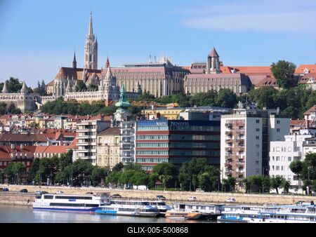 The Castle Hill in Buda - Danube - Fisherman's Bastion-stock-foto