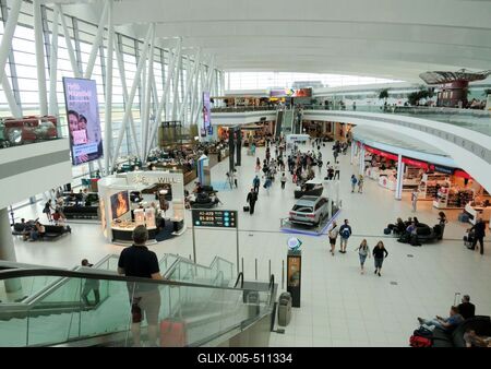 Budapest, 29 June 2017The Passenger waiting room of Liszt Ferenc Airport (Ferihegy) of Budapest.A Liszt Ferenc (ferihegyi) rep?l?t?r utas v?r?terme.-stock-foto