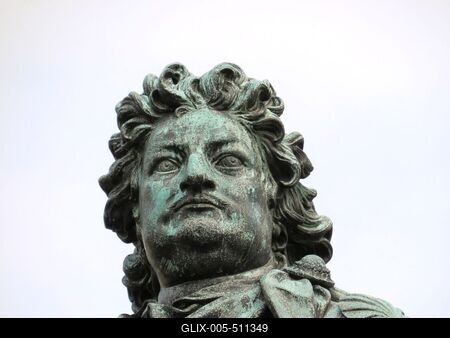 Berlin, 1 July 2017The face of Great Elector Friedrich Wilhelm I on the statue at the Charlottenburg Palace.Frigyes Vilmos v?laszt?fejedelem arca l a Charlottenburg palota udvar?ban ?ll? lovasszobron.. A szobrot 1697-ben alkott?k Andreas Schl?ter tervei szerint.-stock-foto