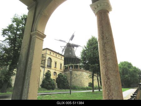 Potsdam, 1 July 2017The Old Mill at the Sanssouci Palace.Az ?reg malom a Sanssouci kast?lyn?l.-stock-foto