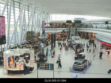 Budapest, 29 June 2017The Passenger waiting room of Liszt Ferenc Airport (Ferihegy) of Budapest.A Liszt Ferenc (ferihegyi) rep?l?t?r utas v?r?terme.-stock-foto