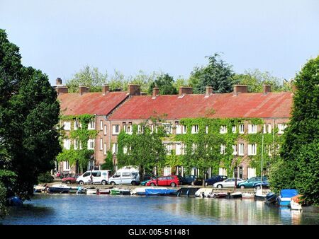 Residential Houses near Canal - Amsterdam-stock-foto