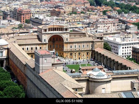 Rome - - Vatican Museums - Courtyard-stock-foto