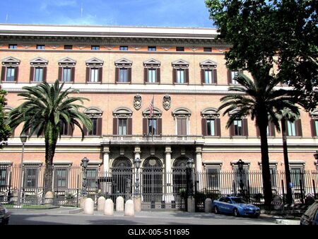 US Embassy in Rome - Via Veneto-stock-foto