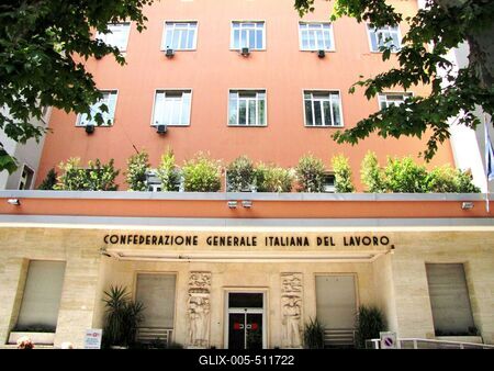 Italian largest Trade Union - CGIL - Rome-stock-foto