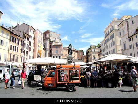 Rome - Campo d? Fiori - Giordano Bruno statue-stock-foto