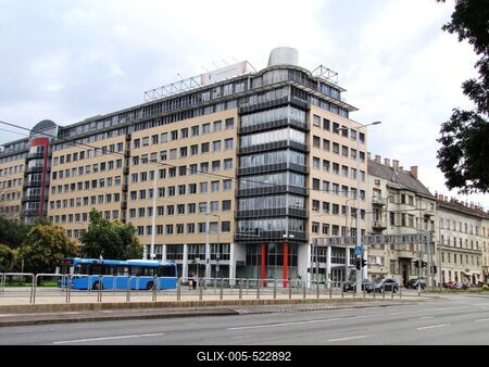 Budapest, 6 August 2016The National Health Insurance Fund (OEP).Az Orsz?gos Eg?szs?gbiztos?t?si P?nzt?r (OEP)  XIII. ker. R?bert K?roly krt. ?gyf?lszolg?lata.-stock-foto