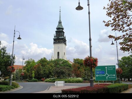 Nagykőrös - Reformed Church with wooden tower - Hungary-stock-foto