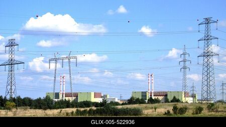 Paks, 21 September 2010The Nuclear Plant of Paks with the high-voltage line system.A paksi atomer?m? ?s magasfesz?lts?g? vezet?krendszere.-stock-foto