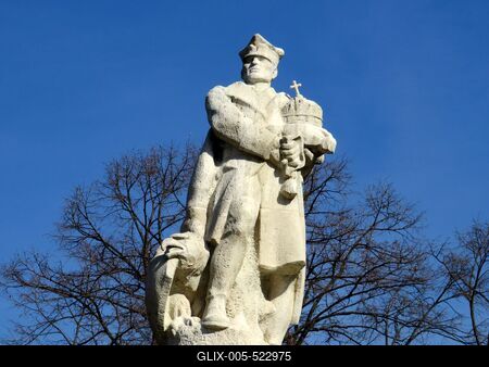 Budapest, 10 March 2018Memorial of Polish legionists in N?pliget.Lengyel l?gionist?k eml?km?ve a N?pligetben. 1935-ben ?ll?tott?k fel, Pankotai Farkas B?la szobr?sz alkot?sa.-stock-foto