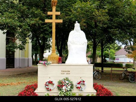 Trianon memorial - Hungary 1920 - Peace treaty of Trianon-stock-foto