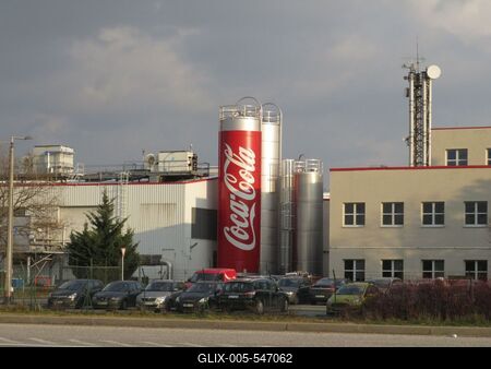 Dunaharaszti, 5 February 2018The Dunaharaszti plant of Coca-Cola Company.A Coca-Cola c?g dunaharaszti ?zeme.-stock-foto