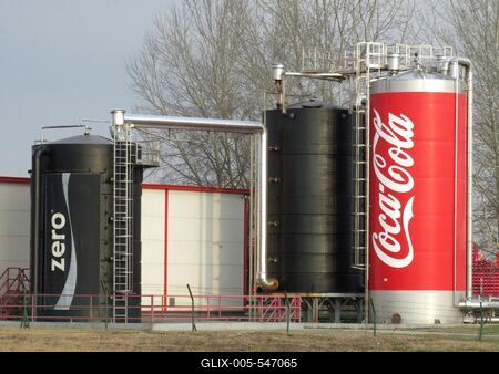 Dunaharaszti, 5 February 2018The Dunaharaszti plant of Coca-Cola Company.A Coca-Cola c?g dunaharaszti ?zeme.-stock-foto