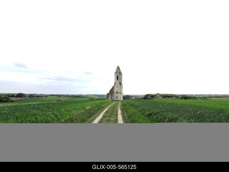 Somogyv?mos, 2012. m?jus 6. A Pusztatorony. Somogy megye egyik legjelent?sebb templomromja. A r?g?szeti felt?r?s ?s az ?p?t?szett?rt?neti kutat?s szerint az eredetileg rom?n st?lusban ?p?lt templom egyhaj?s, f?lk?r?ves szent?llyel val?sz?n?leg a XII. sz?zadban ?p?lt.-stock-foto