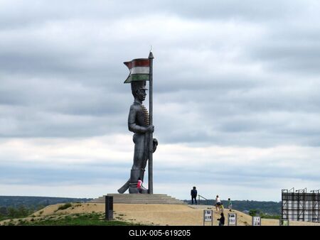 Michael the Hussar - Statue - Pákozd-stock-foto