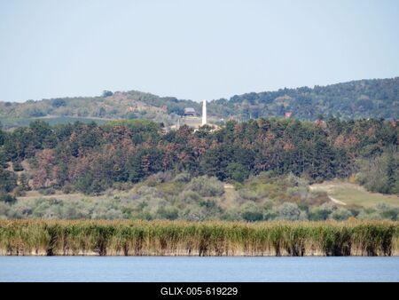 Pákozd monument - Hungary - Lake Velence-stock-foto