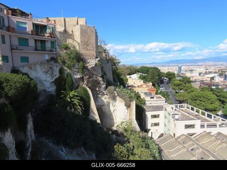 The old town of Cagliari on a hill - Sardinia - Italy-stock-foto