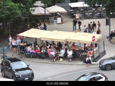 Cagliari - Cafe terrace under the bastion of Saint Remy - Sardinia - Italy-stock-foto