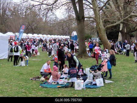 Vivicittá - A spring get-together on Margaret Island - Budapest-stock-foto
