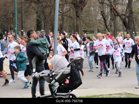 Sport - Vivicittá running race on Margaret Island - Budapest-stock-foto
