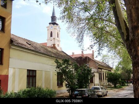 Esztergom - The Church of Saint Peter and Saint Paul next to the Little Danube Promenade - Hungary-stock-foto
