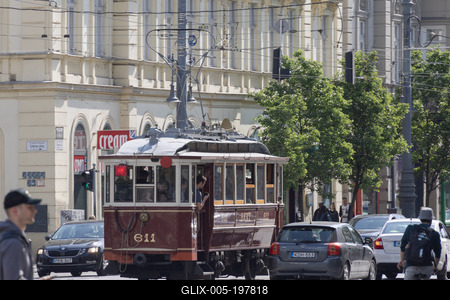 Historic tram in Budapest-stock-foto