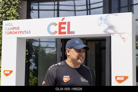 Stair running competition in MOL Campus tower in Budapest-stock-foto