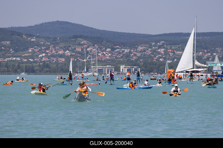Balaton Cross Paddling in Hungary-stock-foto