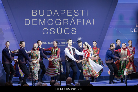 Budapest Demographic Summit-stock-foto
