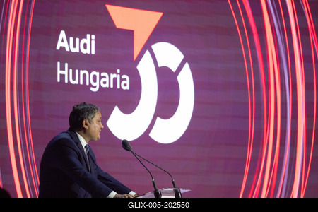 PPE engine production starts in Gyor Audi factory-stock-foto