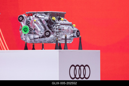 PPE engine production starts in Gyor Audi factory-stock-foto