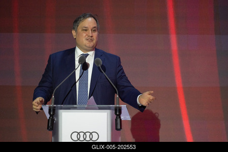 PPE engine production starts in Gyor Audi factory-stock-foto