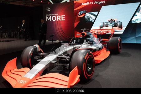 PPE engine production starts in Gyor Audi factory-stock-foto