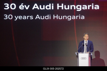 PPE engine production starts in Gyor Audi factory-stock-foto