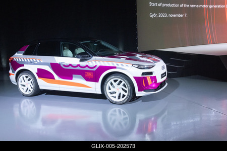 PPE engine production starts in Gyor Audi factory-stock-foto