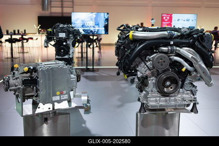 PPE engine production starts in Gyor Audi factory-stock-foto