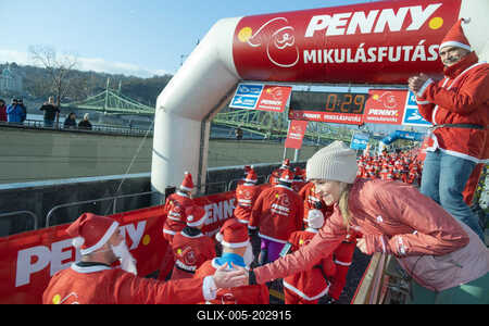 Santa Run in Budapest-stock-foto