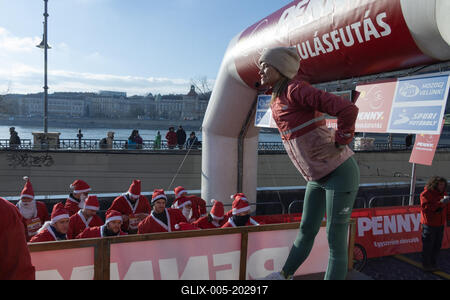 Santa Run in Budapest-stock-foto