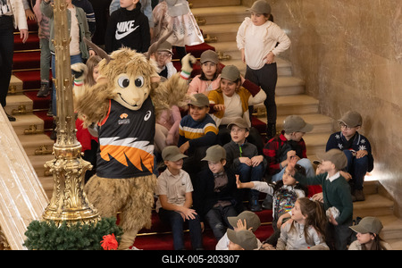 Children?s Christmas in Hungarian Parliament-stock-foto