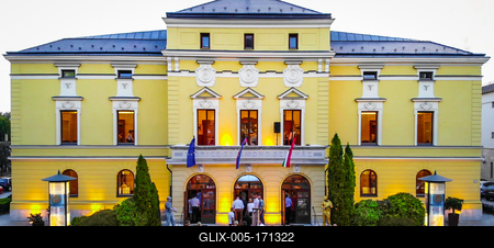 Nyíregyházi Móricz Zsigmond Színház-stock-foto