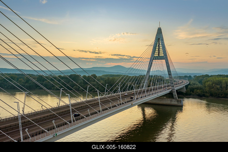 Megyeri bridge with Danube river, Budapest, Hungary-stock-foto