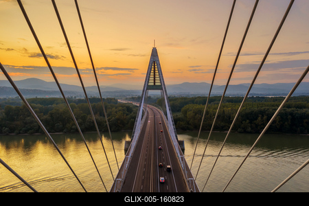 Megyeri bridge with Danube river, Budapest, Hungary-stock-foto