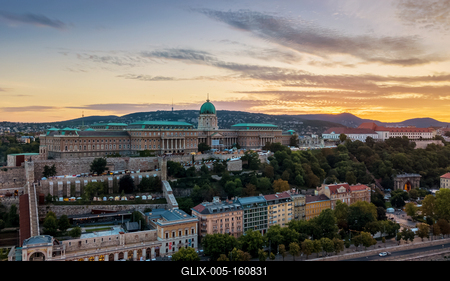 Aerial photo of Buda Castle with Danube river, Budapest, Hungary-stock-foto