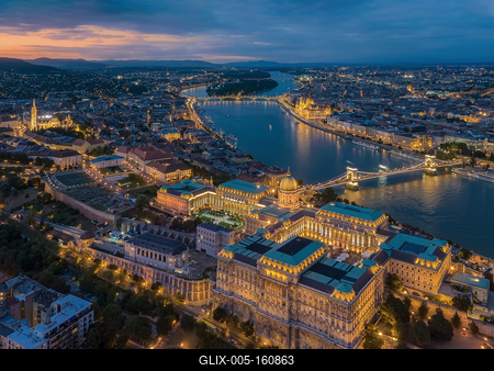 Aerial photo of Buda Castle with Danube river, Budapest, Hungary-stock-foto