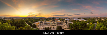 Aerial photo of Szechenyi thermal bath, Budapest, Hungary-stock-foto