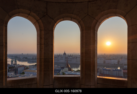 Sunrise in Budapest, Hungary-stock-foto